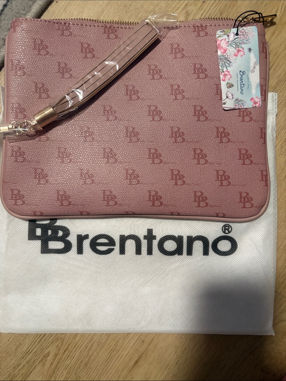 Brentano Blush Pink Signature Wristlet Clutch